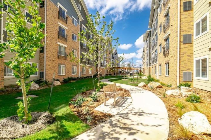 Apartment Simplicity At The Rim 1117 I Spacious 1 Bed 1 Bth San Antonio